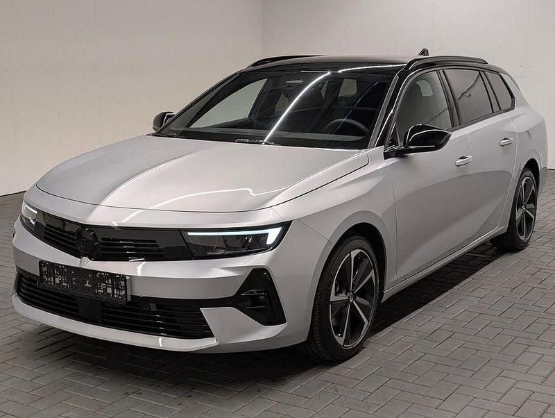 Neu Opel Astra 131 PS (96 kW) 2026 Kristallsilber met. Kombi