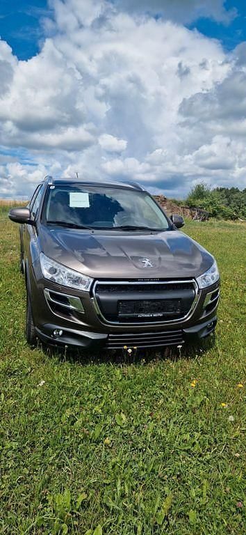 Gebraucht Peugeot 4008 Allure 114 PS (83 kW) 2013 SUV