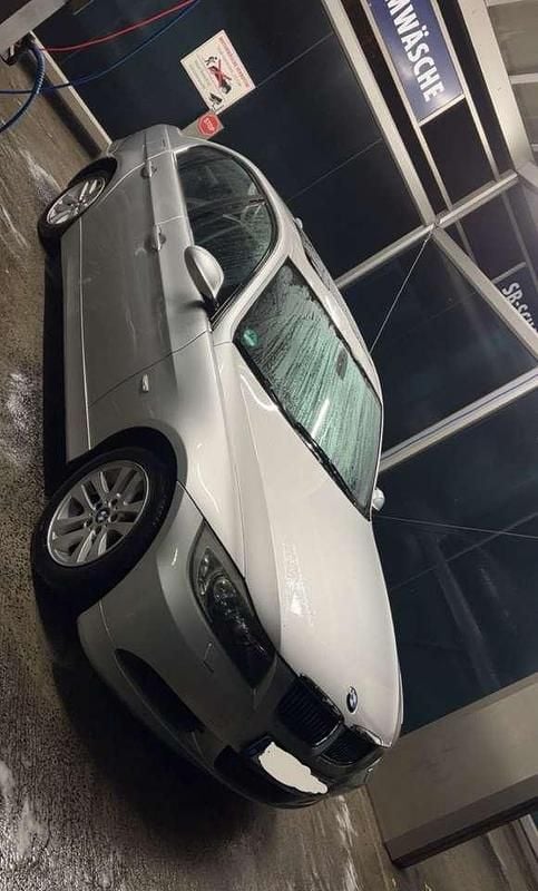 Gebraucht BMW 325 218 PS (160 kW) 2005 Limousine