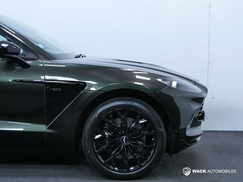 Gebraucht Aston Martin DBX 551 PS (405 kW) 2020 Grün SUV