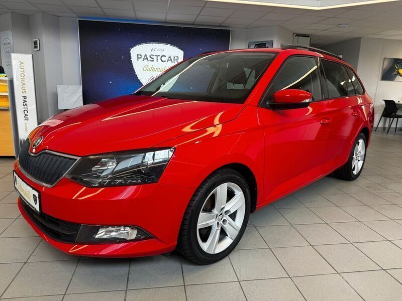 Rot Gebraucht 2015 Skoda Fabia Style Kombi | 11.900 € (Fairer Preis) - Bild 1/4