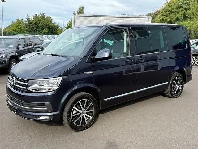 Second-hand VW Multivan Highline 199 CP (146 kW) 2020 Albastru Monovolum