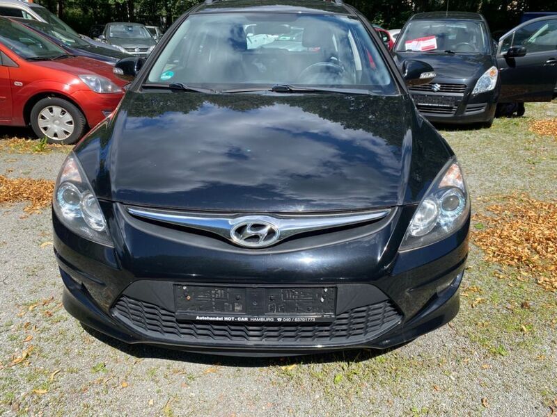 Gebraucht Hyundai i30 Classic 109 PS (80 kW) 2012 Schwarz Kombi