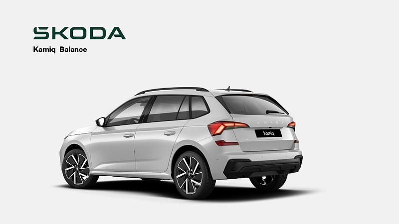 Neu Skoda Kamiq 116 PS (85 kW) 2026 Moonweiß perleffekt SUV