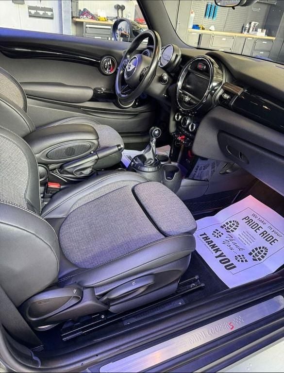 Gebraucht Mini Cooper S 192 PS (141 kW) 2014 Schwarz Kleinwagen