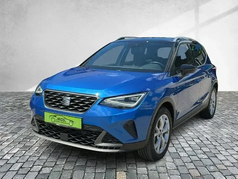 Gebraucht Seat Arona FR 110 PS (80 kW) 2022 Sapphire blau/midnig SUV