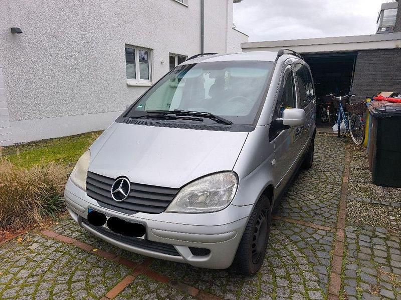 Silber Gebraucht 2005 Mercedes Vaneo Van / Kleinbus | 1.200 € (Fairer Preis) - Bild 1/4