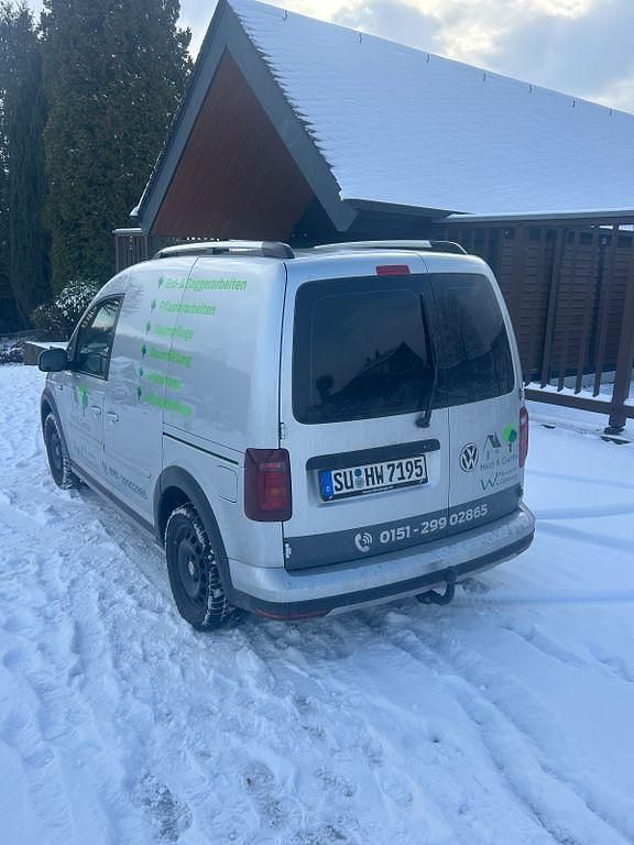 Gebraucht VW Caddy 131 PS (96 kW) 2019 Silber Van / Kleinbus