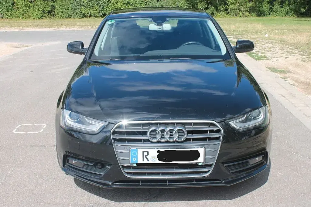Gebraucht Audi A4 Ambition 150 PS (110 kW) 2015 Schwarz Limousine