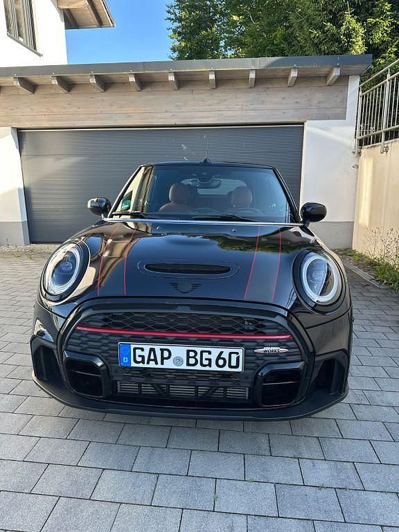 Blau Gebraucht 2022 Mini John Cooper Works Kleinwagen | 36.500 € (Teuer) - Bild 1/4