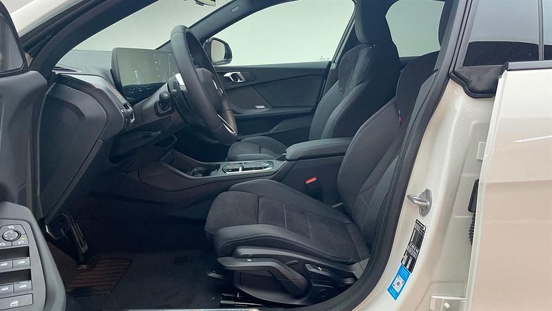 Neu BMW 220 Efficient Dynamics 170 PS (125 kW) 2026 Alpinweiß uni Coupé