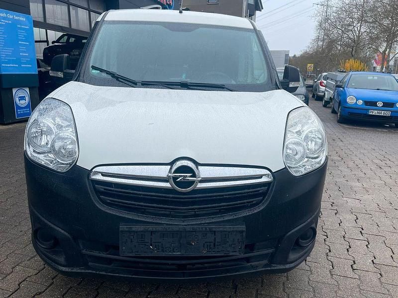 Second-hand Opel Combo 95 CP (69 kW) 2017 Alb Monovolum