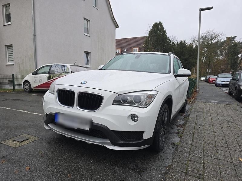 Używany BMW X1 Shadowline 116 KM (85 kW) 2014 Biały SUV