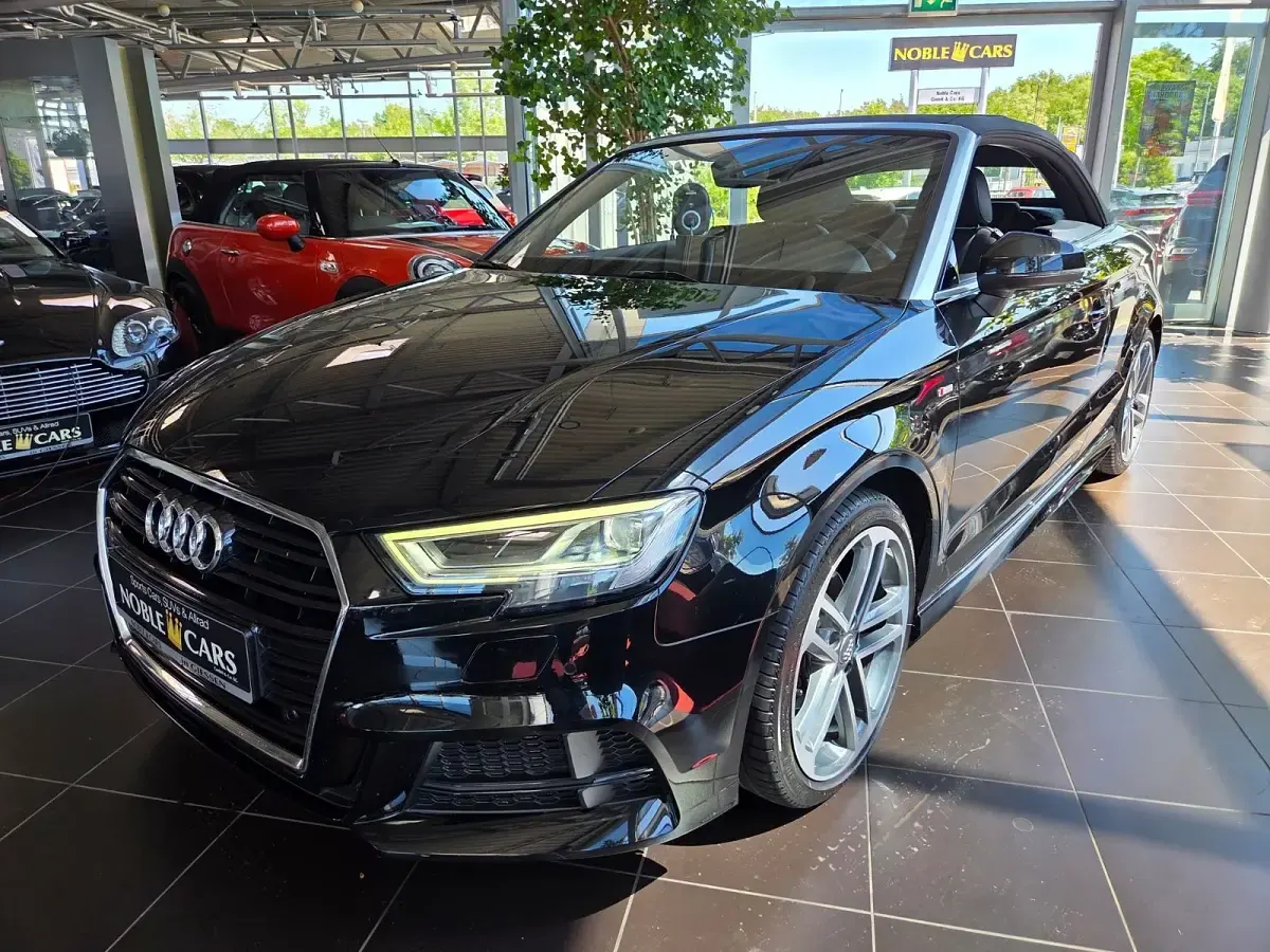 Gebraucht Audi A3 Cabriolet S-Line 150 PS (110 kW) 2019 Mythosschwarz metallic (metallic) Cabrio