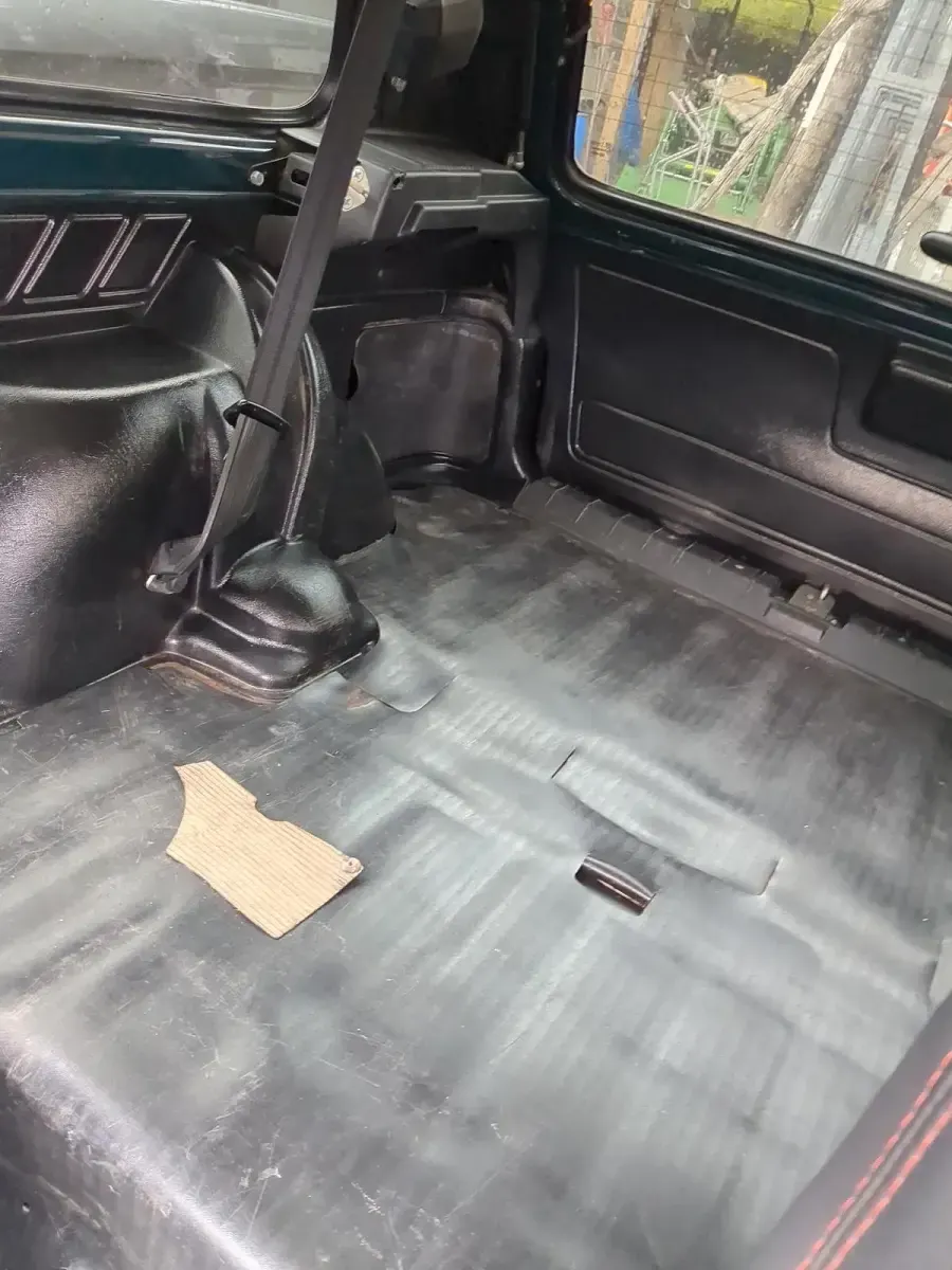Gebraucht Lada niva 81 PS (59 kW) 2011 SUV