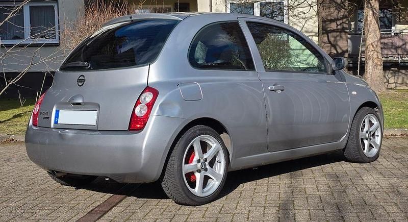 Gebraucht Nissan Micra 88 PS (64 kW) 2003 Silber Kleinwagen