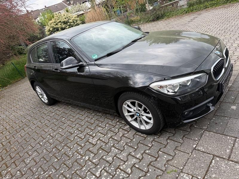 Gebraucht BMW 118 Advantage 136 PS (100 kW) 2017 Schwarz Kleinwagen