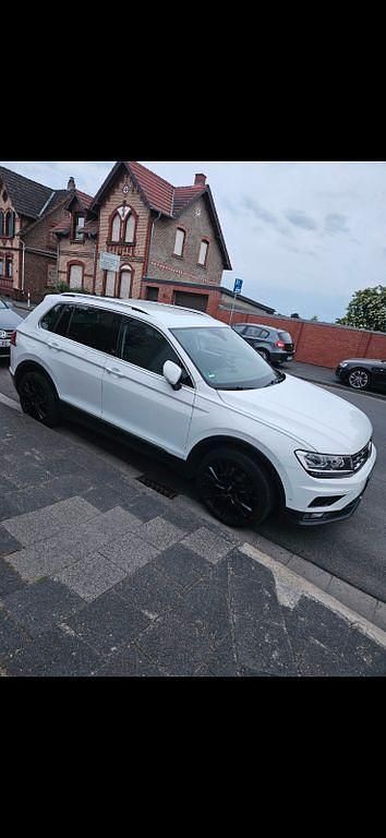Gebraucht VW Tiguan Sound 150 PS (110 kW) 2017 Weiß SUV