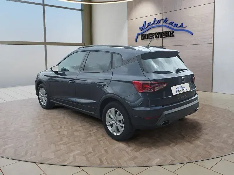 Neu Seat Arona FR 150 PS (110 kW) 2026 Grau SUV
