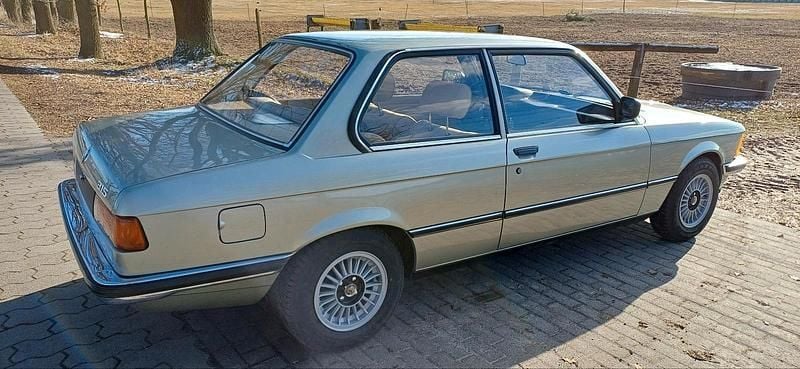Gebraucht BMW 315 75 PS (55 kW) 1983 Grün Kleinwagen
