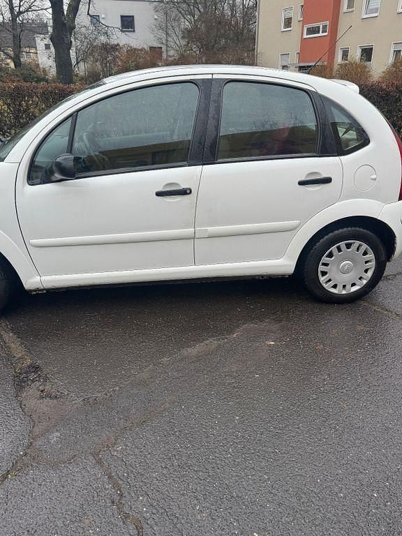 Gebraucht Citroën C3 Tonic 60 PS (44 kW) 2009 Weiß Limousine