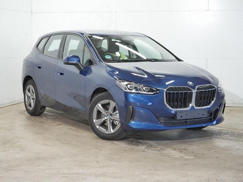 Gebraucht BMW 218 Active Tourer 136 PS (100 kW) 2025 Blau Van / Kleinbus