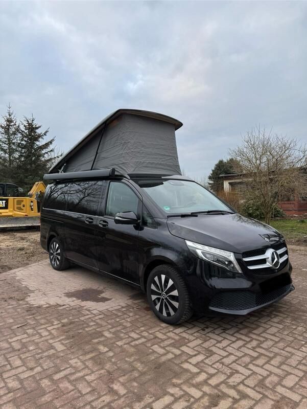 Schwarz Gebraucht 2020 Mercedes V250 Marco Polo Van / Kleinbus | 50.000 € (Guter Preis) - Bild 1/4