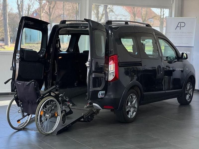 Gebraucht Dacia Dokker Stepway 116 PS (85 kW) 2018 Grau Van / Kleinbus