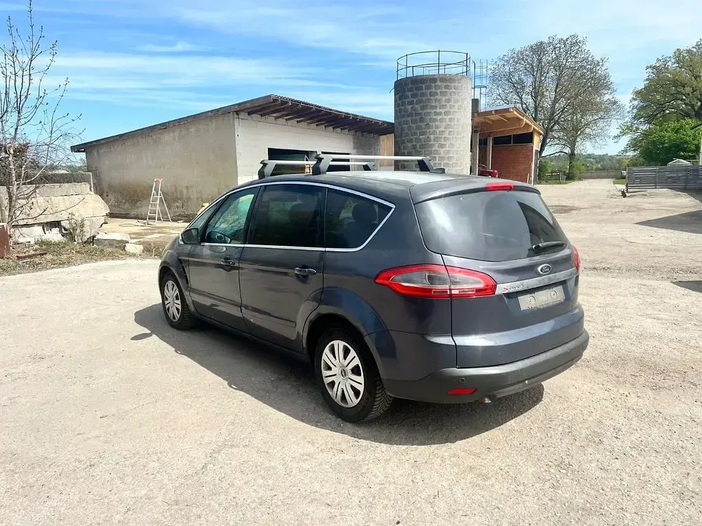 Second-hand Ford S-MAX S 163 CP (119 kW) 2011 Gri Monovolum