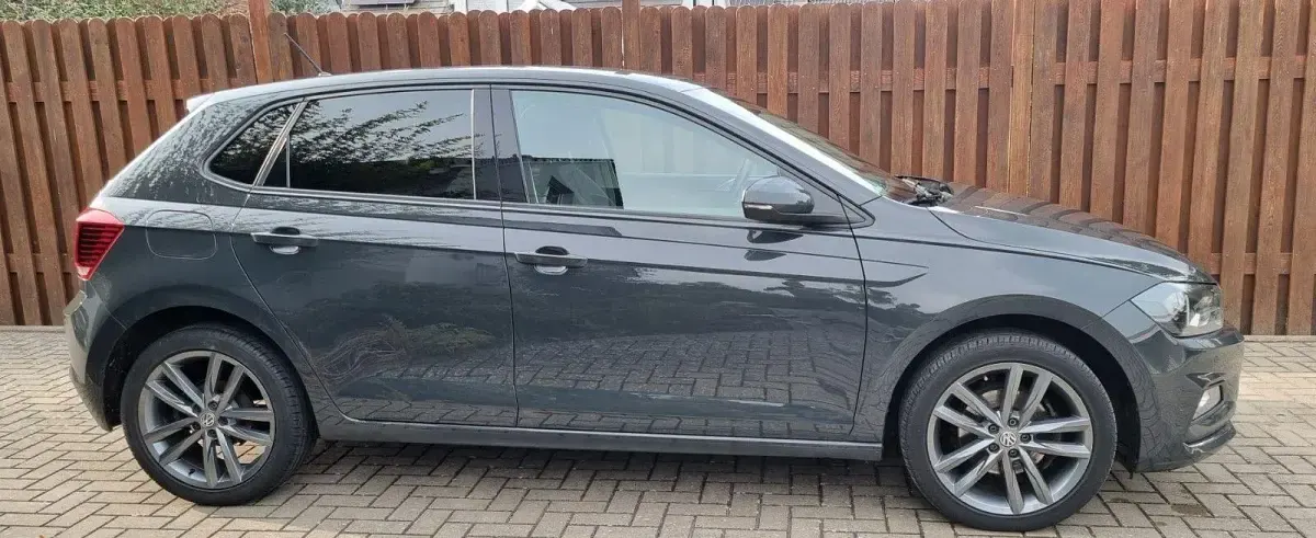 Gebraucht VW Polo Highline 116 PS (85 kW) 2018 Grau Kleinwagen