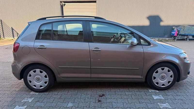 Gebraucht VW Golf VI 80 PS (58 kW) 2009 Braun Kleinwagen