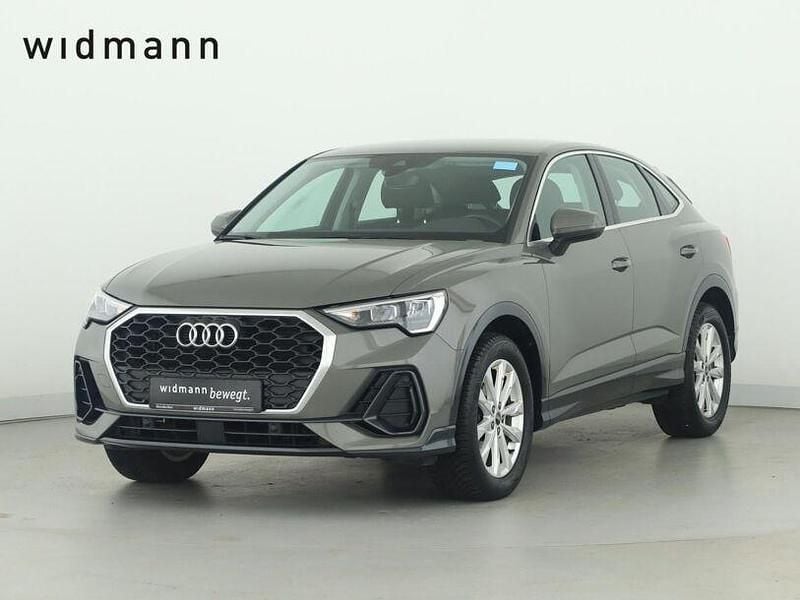 Grau Gebraucht 2021 Audi Q3 Basis SUV | 30.850 € (Fairer Preis) - Bild 1/4