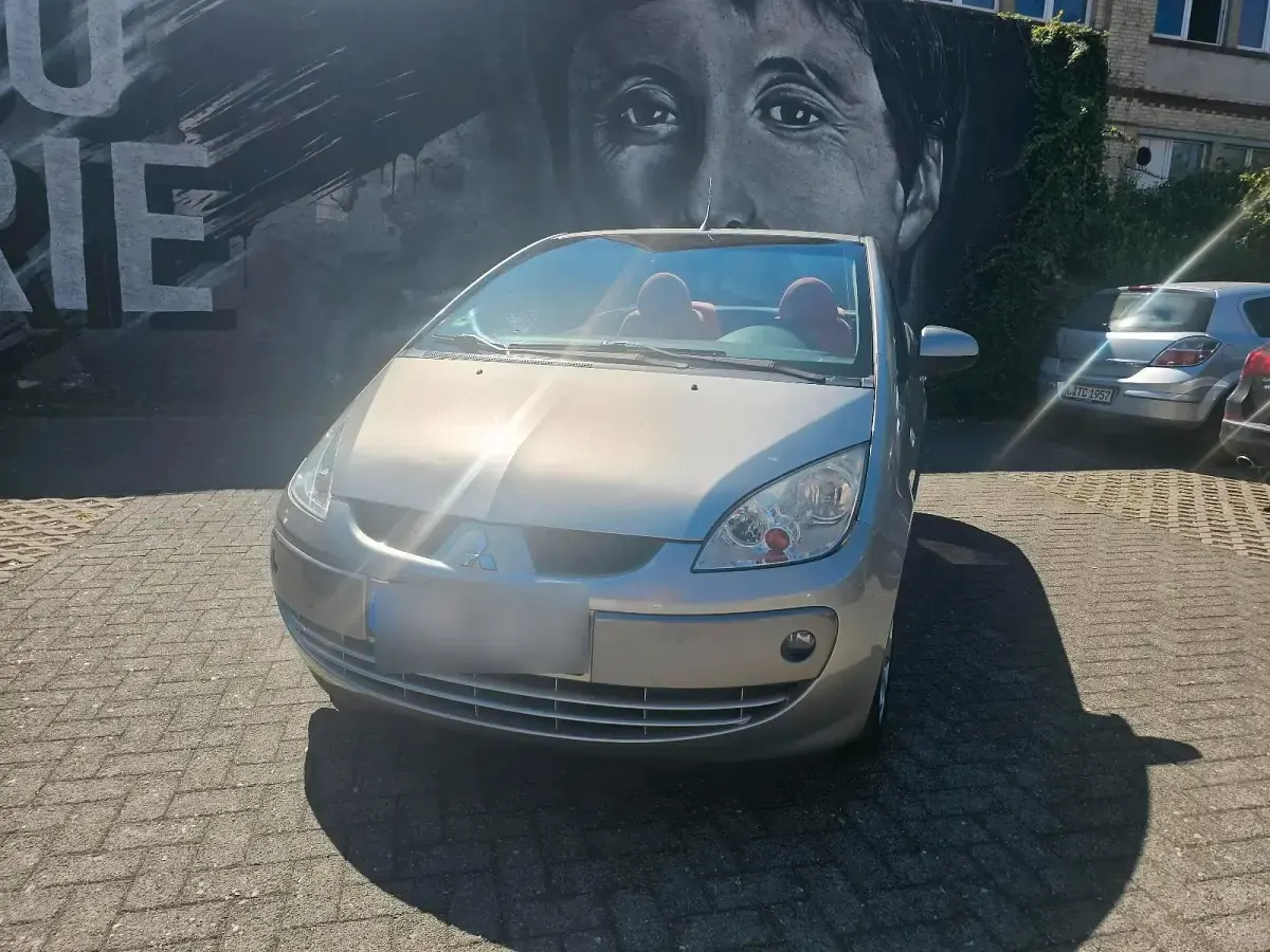 Gebraucht Mitsubishi Colt 101 PS (74 kW) 2006 Silber Cabrio