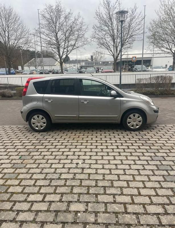 Gebraucht Nissan Note Visia 88 PS (64 kW) 2007 Grau Kleinwagen