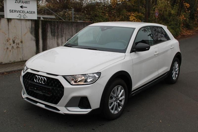 Gebraucht Audi A1 Sport 95 PS (69 kW) 2022 Weiß Limousine
