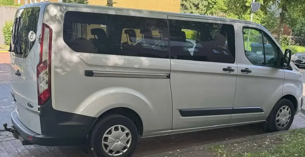 Gebraucht Ford Tourneo Custom Trend 131 PS (96 kW) 2017 Van