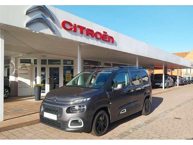 Platinum grau Gebraucht 2021 Citroën Berlingo Feel Van / Kleinbus | 16.580 € (Guter Preis) - Bild 1/4