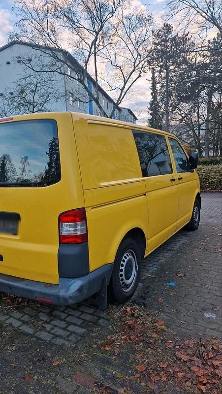 Gebraucht VW Transporter 85 PS (62 kW) 2011 Gelb Van