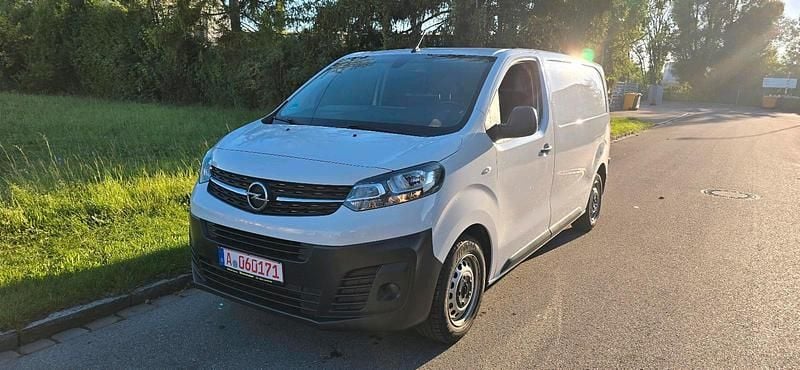 Weiß Gebraucht 2023 Opel Vivaro Van | 15.300 € (Superpreis) - Bild 1/4
