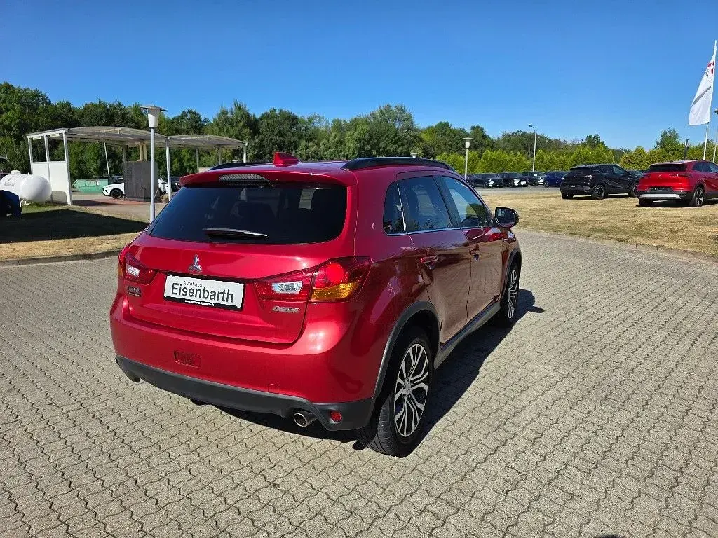 Gebraucht Mitsubishi ASX Edition 117 PS (86 kW) 2017 Karminrot SUV