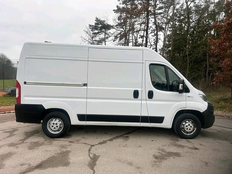Gebraucht Fiat Ducato 136 PS (100 kW) 2018 Weiß Van
