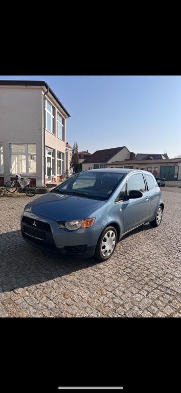 Blau Gebraucht 2010 Mitsubishi Colt Inform Kleinwagen | 2.990 € (Guter Preis) - Bild 1/4