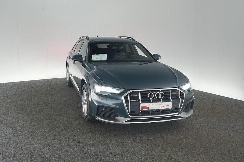 Gebraucht Audi A6 Ambiente 245 PS (180 kW) 2021 Avalongrün metallic Limousine