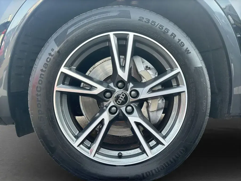 Gebraucht Audi Q5 S-Line 204 PS (150 kW) 2022 Brillantschwarz SUV