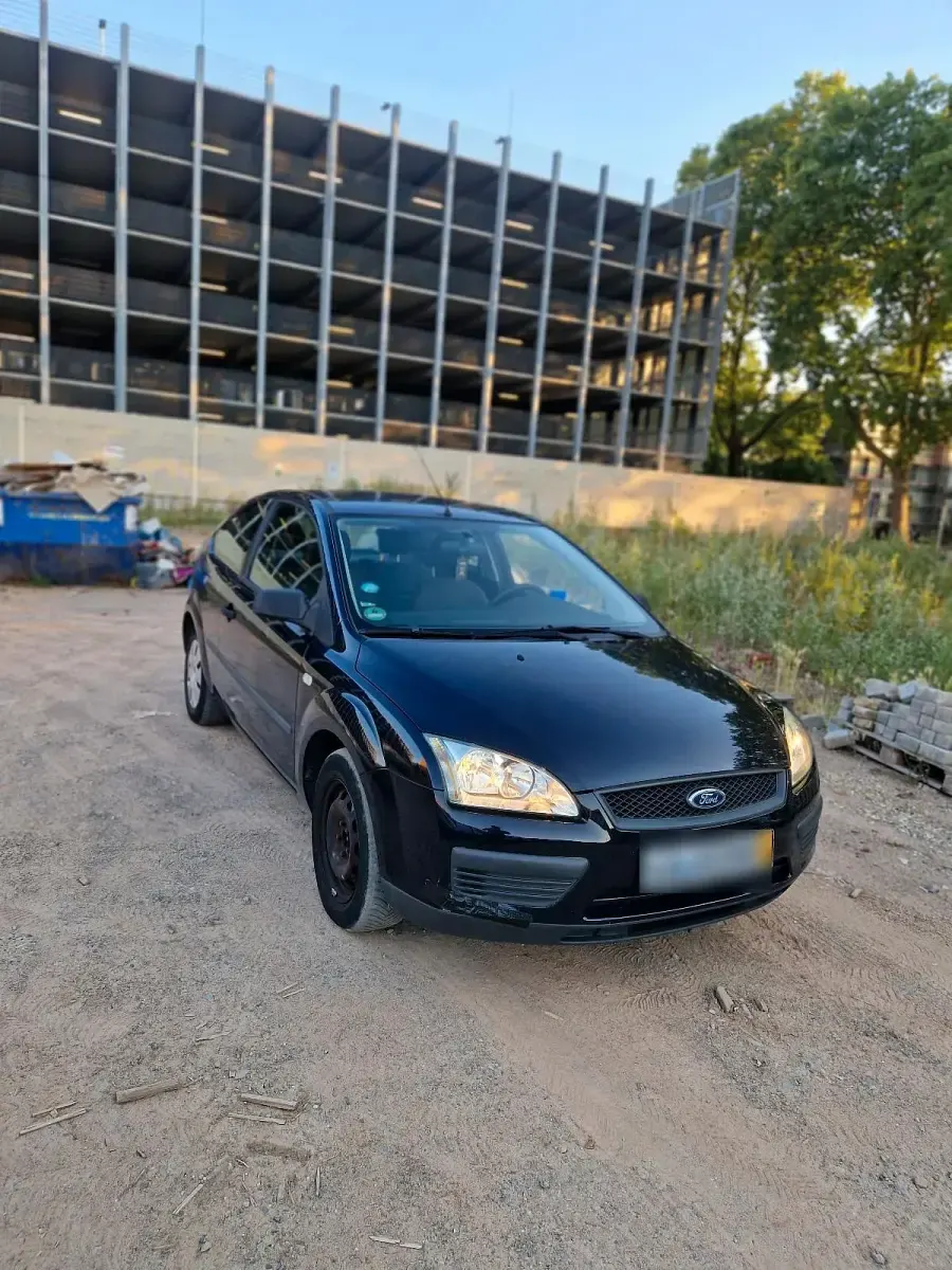 Gebraucht Ford Focus 81 PS (59 kW) 2004 Blau Coupé