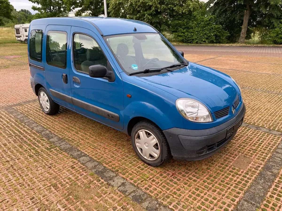 Gebraucht Renault Kangoo 58 PS (42 kW) 2003 Grün Van / Kleinbus