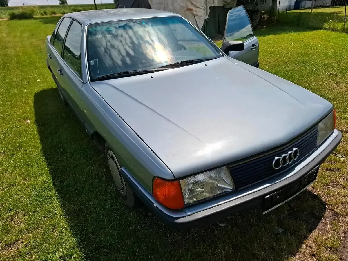 Gebraucht Audi 100 75 PS (55 kW) 1984 Limousine