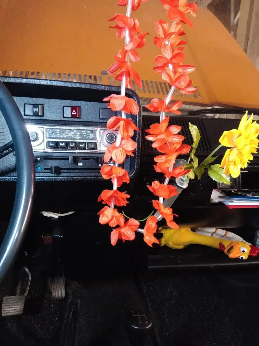 Gebraucht VW Golf I 50 PS (36 kW) 1976 Orange Kleinwagen