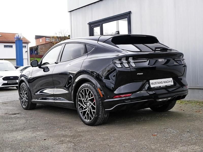 Gebraucht Ford Mustang Mach-E GT 358 kW (487 PS) 2023 Schwarz SUV