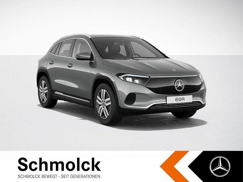 Gebraucht Mercedes EQA300 Progressive 167 kW (228 PS) 2024 Grau SUV